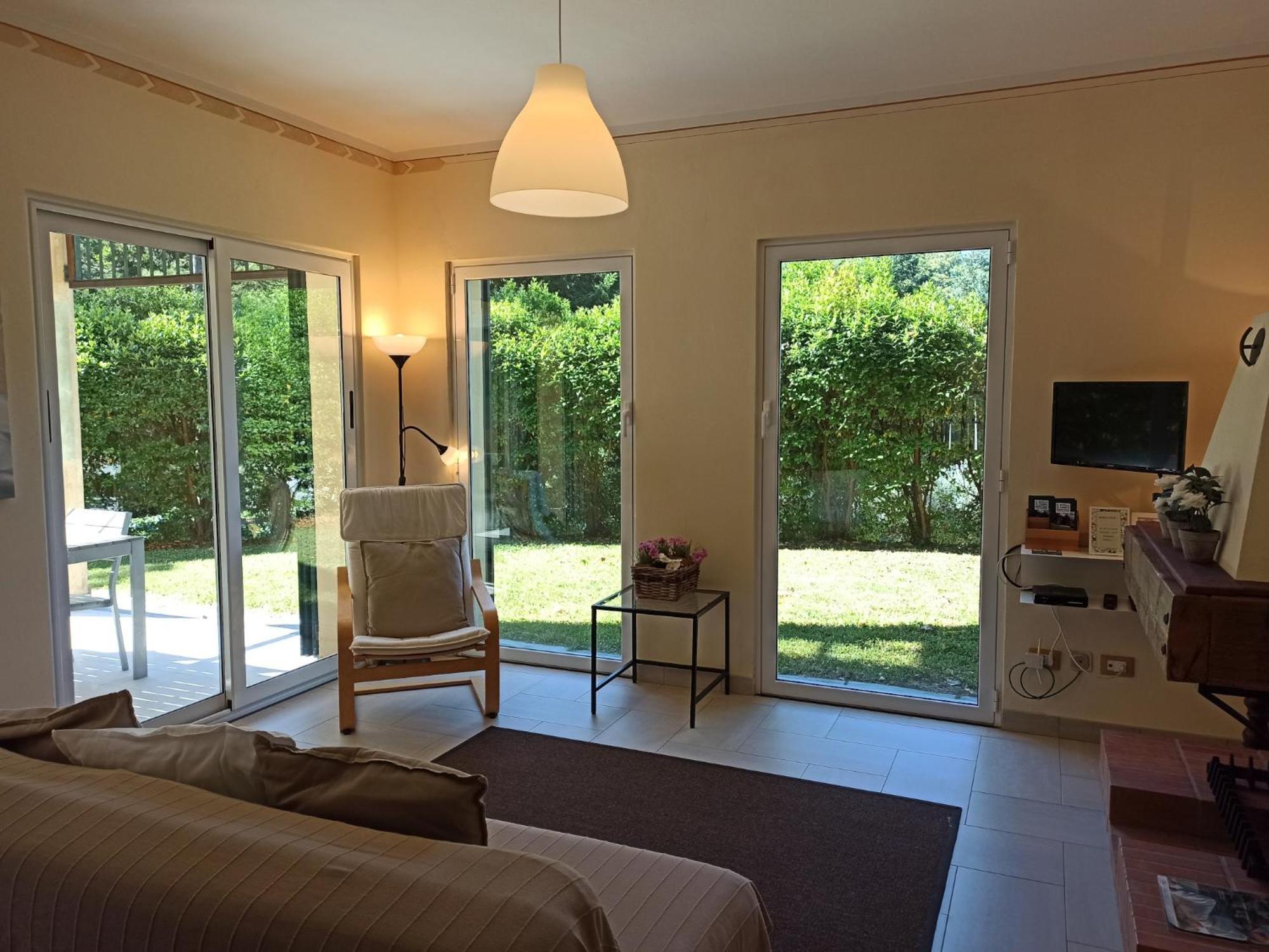 Il Bosco Di Campo Marzano Garden Apartments Borzonasca الغرفة الصورة